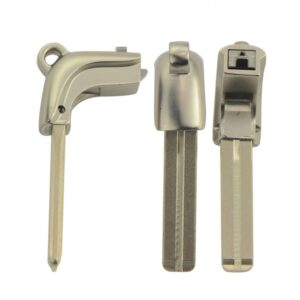 Lexus Emergency Key Blade 69515-30300