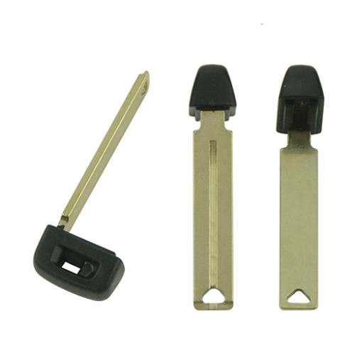 Toyota Emergency Key Blade 69515-33100 1 Toyota Emergency Key Blade 69515-33100